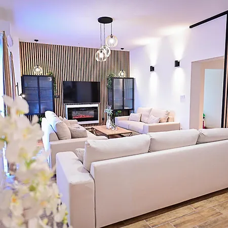Sunset Poolfield Villa Sinj